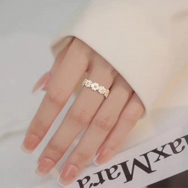 Coconal Trendy Korean Style Daisy Flower Rings For Women Sweet Cute Finger Ring Proposal Wedding Fine Jewelry Gift